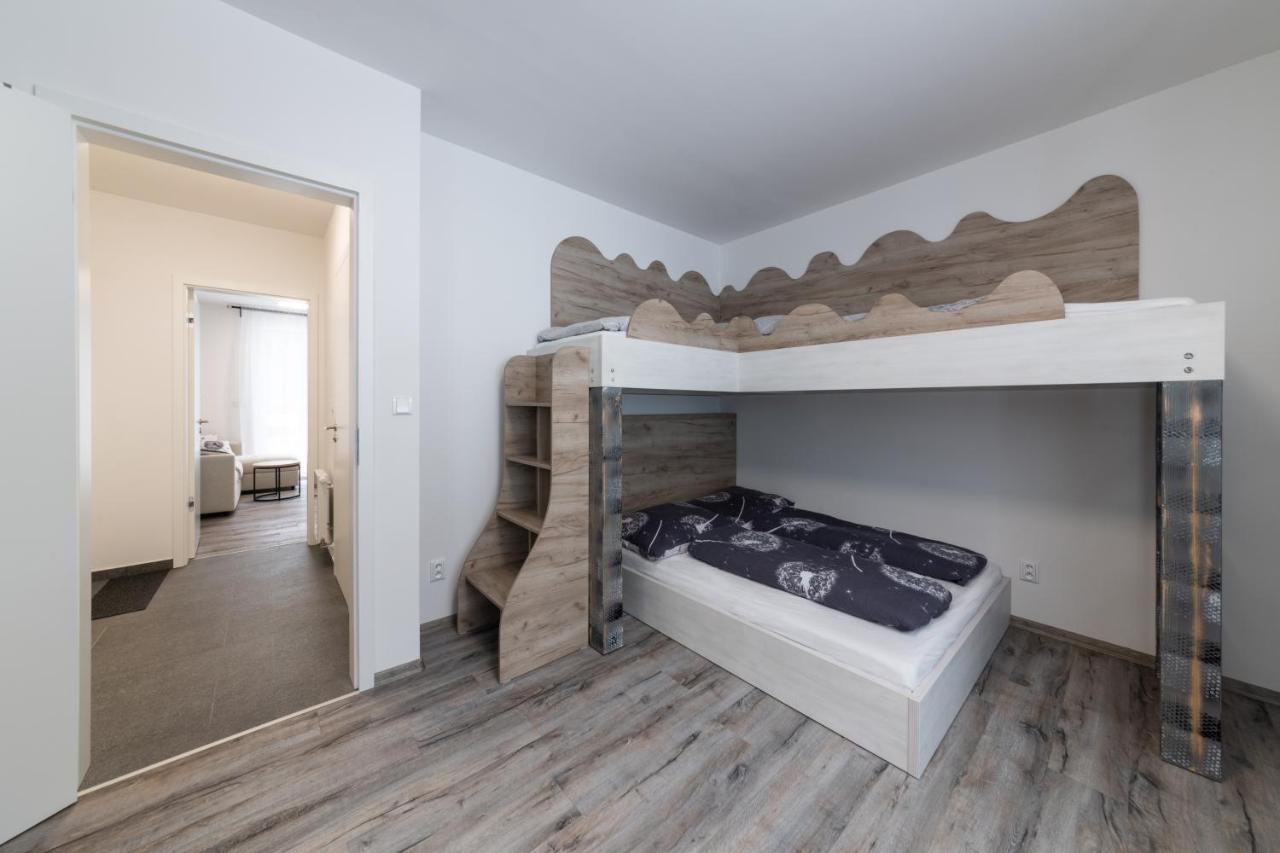 Pod Sneznikem * Dolni Morava